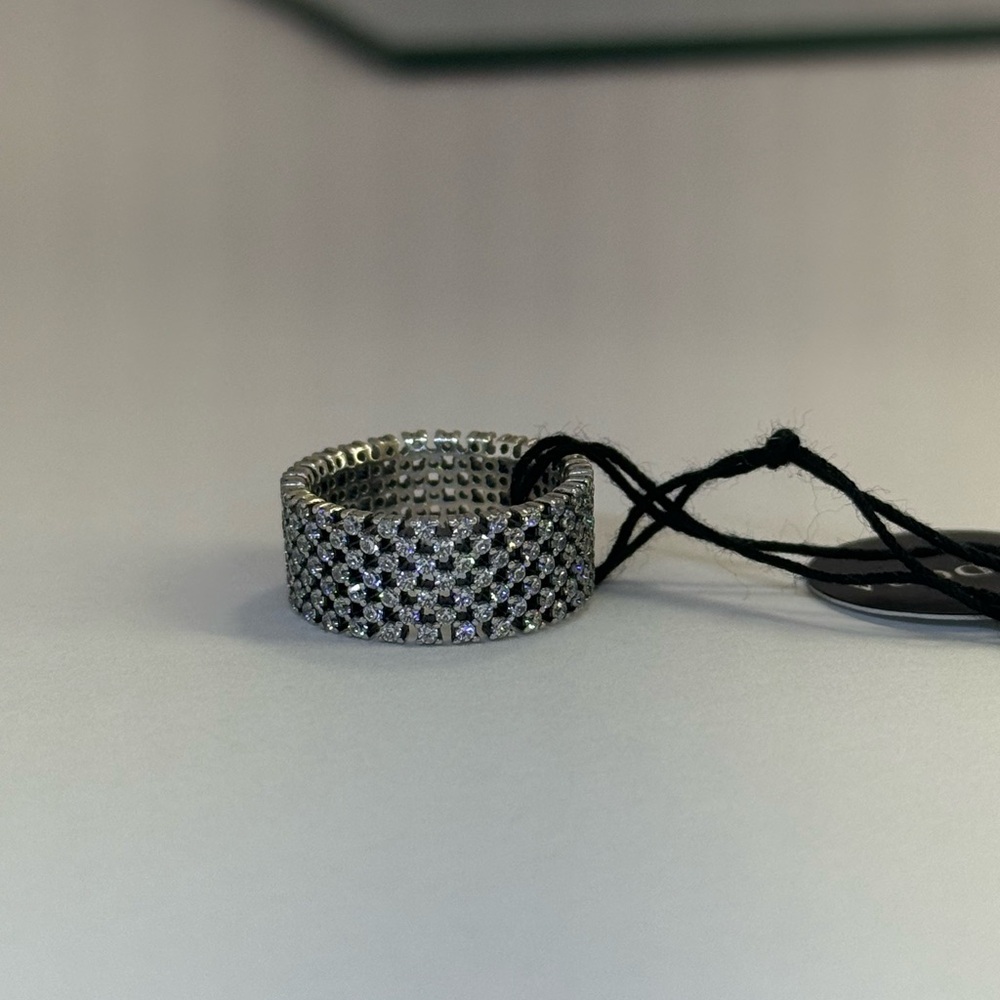 Silver Diamond Pattern Ring - Picture 3 of 4